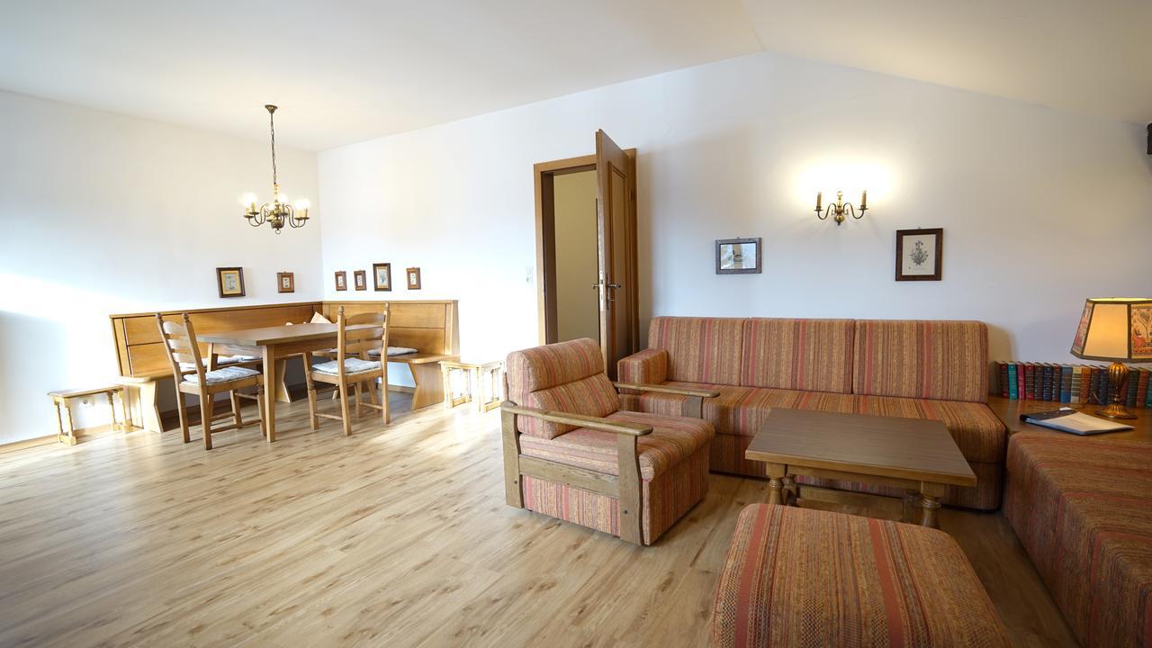 Frenes Apartment *